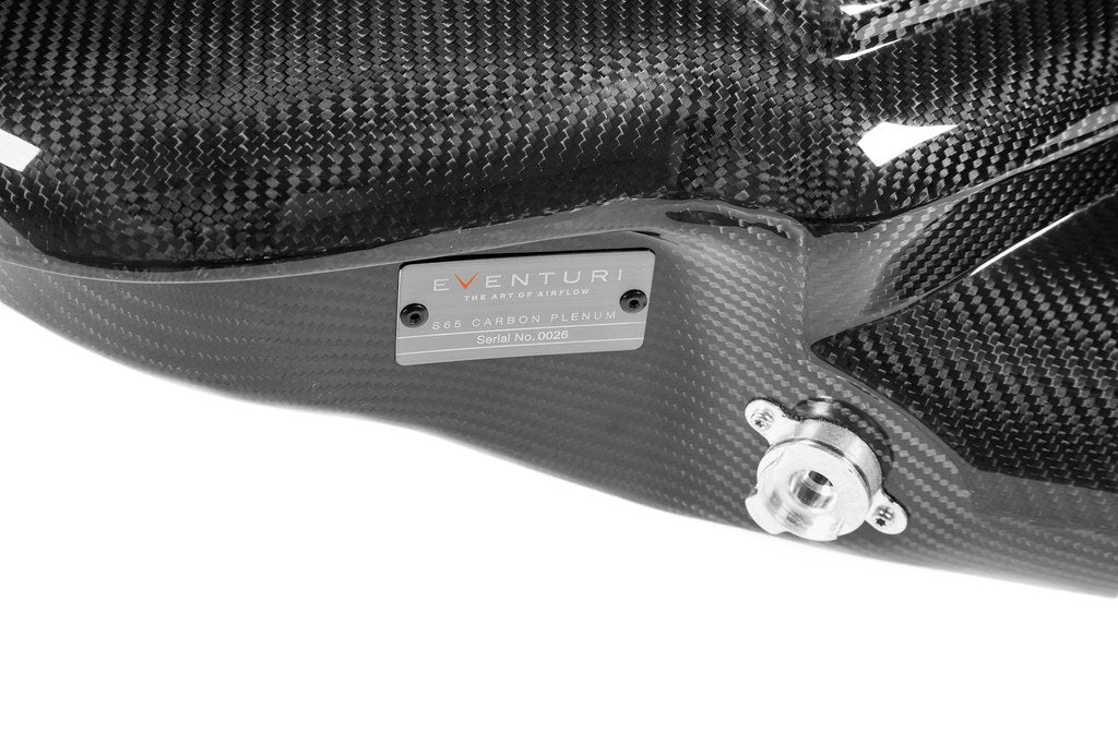 Eventuri BMW E9X M3 - Complete Black Carbon Inlet Plenum - No Emblem